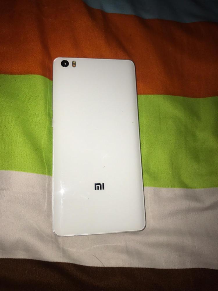 二手Xiaomi/小米10高通驍龍865手機(jī)5g全網(wǎng)通二手小 二手Xiaomi/小米10高通驍龍865手機(jī)5g全網(wǎng)通二手小